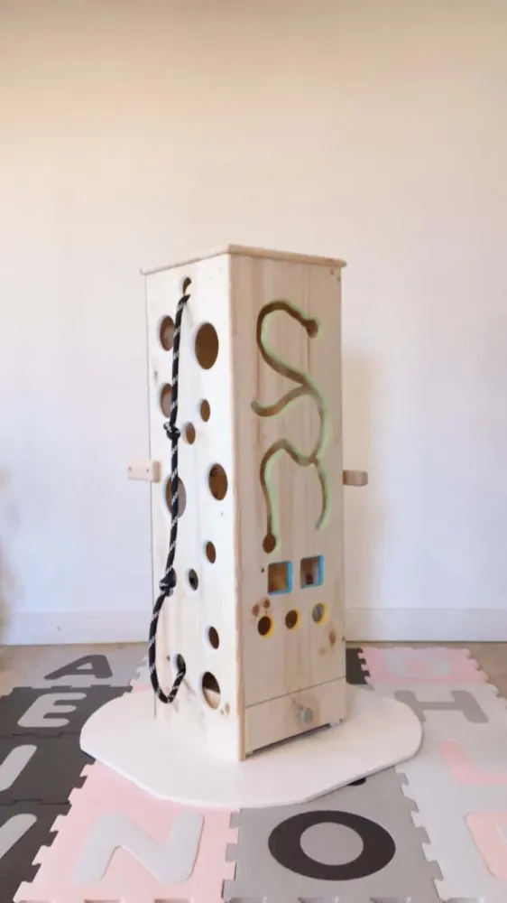 meuble en bois enfant